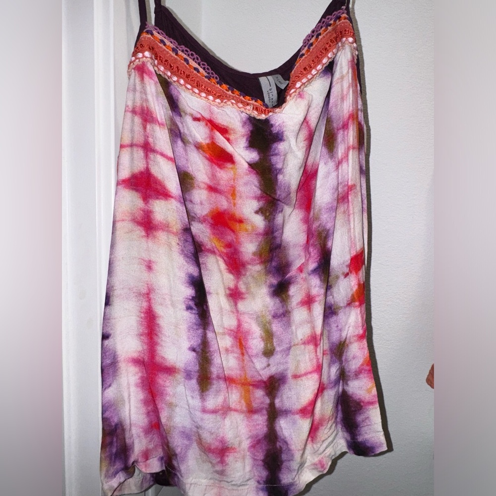 Blank London Anthropologie Tee ✨